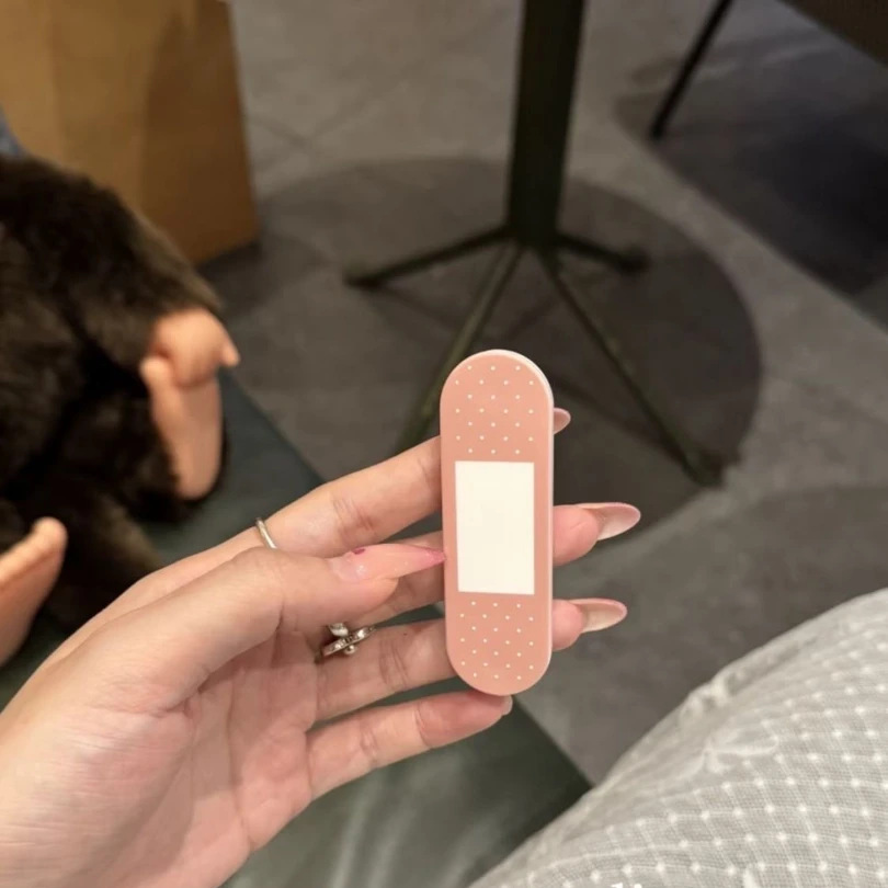 Supporto Adesivo Scorrevole a  - Bandage recensione e prezzo